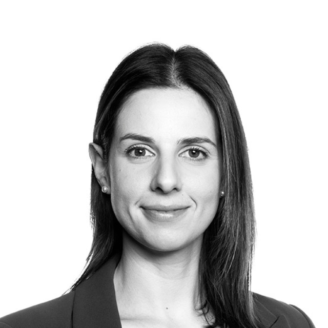 Adriana Petrie
